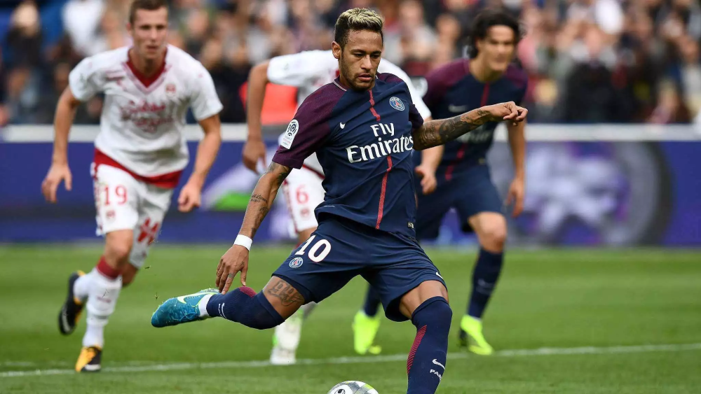 开云体育登录-巴黎轻取罗马，法比尼奥状态火热