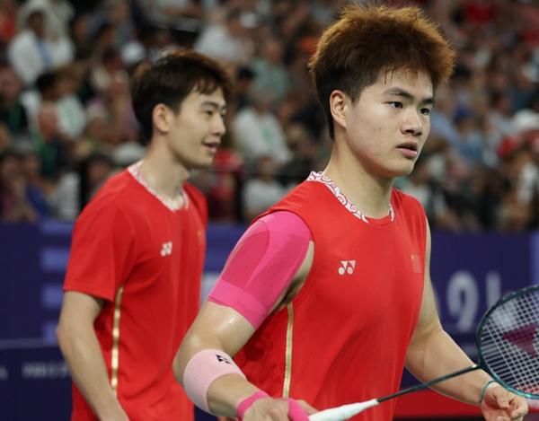 德国队鏖战韩国队，安赛龙状态火热